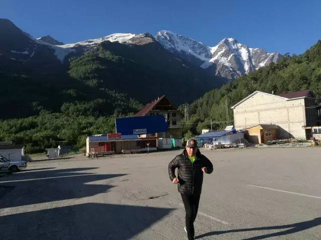 总裁人物 | 尹帅:厄峰登顶——心怀梦想,勇攀高峰