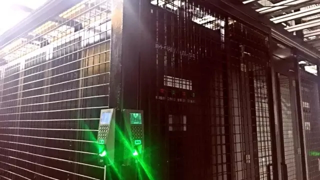 长江FMBA新生风采 | 王夷：职场里的铿锵玫瑰，歌声里的空谷幽兰